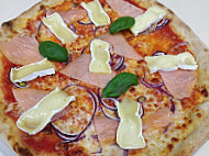 Restaurant & Pizzeria Fischertratten food