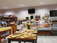 La Bottega Italiana food