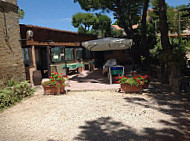 Trattoria Del Pincio outside