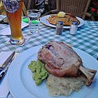 Alt-Berliner Weißbierstube food