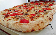 Valpopizza food