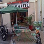 Rossini outside