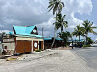 The Boathouse On Naples Bay outside