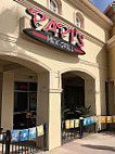 Papi's Mex Grill outside