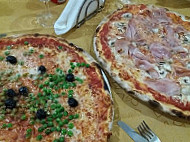 Pizzeria Nazionale food