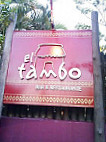 El Tambo outside