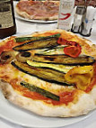 Pizzeria E Bruschetteria Della Loggia food