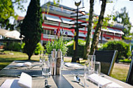 Hotel EDEN im Park Restaurant Makaan food