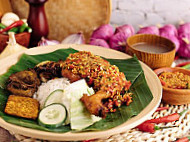 Ayam Gepuk Bang Jago food