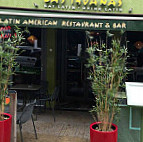 Las Iguanas inside