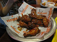 Hooters food