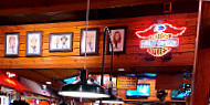 Texas Roadhouse inside