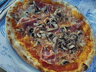 Casa Meloni Pizzeria Barbecue food