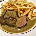 L'Entrecote inside