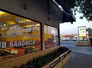 Busy Bee Doughnuts outside