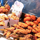 J&g Fried Chicken X Pause N’ Sip Partnership Store food