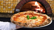 Pizza Forum Al Colosseo food