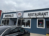 Marshall's Restaurant Bar outside