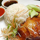 Sabindo Chicken Rice food