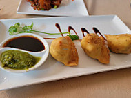 Raas Indian Fusion food