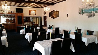 Tennisblick Cafe Bar & Restaurant