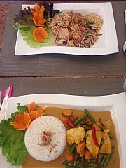 Thai Tastes Café & Restaurant