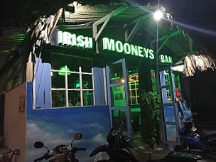 Mooneys Irish