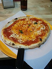 Pizza Mano