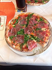 Pizzeria-Restaurant LAXMI