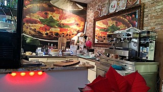 Pizza Fantastico (Günding) - Das Original