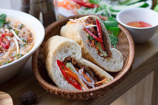 Zon Zon Vietnamese Baguette