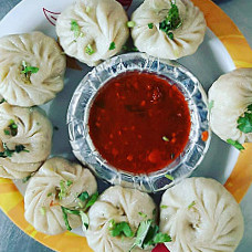 Momos Factory