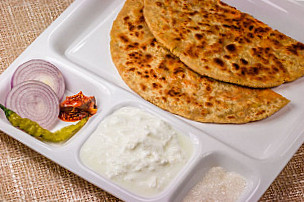 Roti Aur Paratha -by Vv Foods