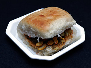 New Karnavati Dabeli And Vadapav