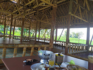 Saung Botram Biotirta