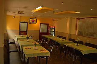 Anas Restaurant