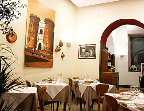 I Dduje Scugnizzi Trattoria Pizzeria