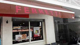 Jj Bambino Heladeria Y Cafeteria Ferreti