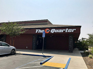 The 5th Quarter Sports Bar And Restaurant