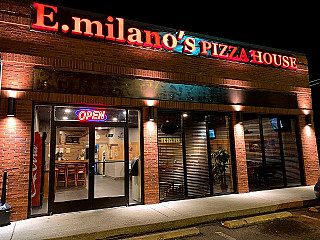 E Milano's Pizzeria