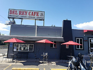 Del Rey Cafe And The Loft