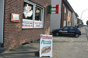 Pizzahaus Piccola