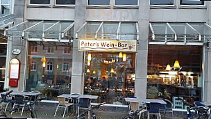 Peters Weinbar