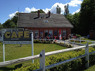 Café im alten Golfhaus