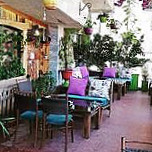 Veranda Café