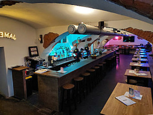 Eckhaus15 Die Stylische Am Rande Des Univiertels Pizza Bier Cocktails Graz