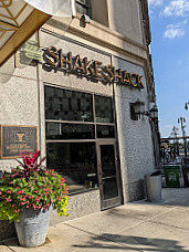 Shake Shack First National Building Downtown Detroit