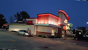Halo Burger (belsay Road)