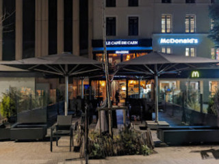 Cafe de Caen
