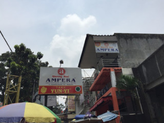 Warung Nasi Ampera